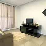 Casa Moderna E Confortavel Em Foz Do Iguacu!